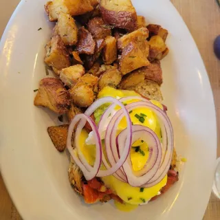 Guacamole and Pepper Benedict