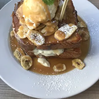 Salted Caramel Banana Stuffed French Toast