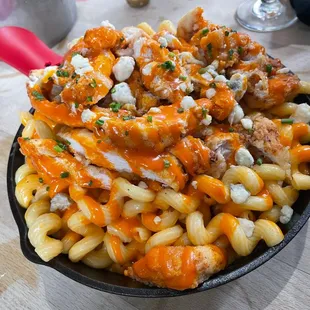 Buffalo Chicken Mac and Cheese