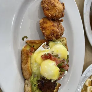 Chorizo Benedict