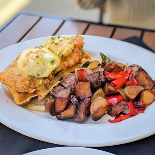 Chicken &amp; waffles benedict