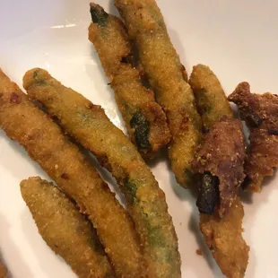 Fried green beans are yummy.