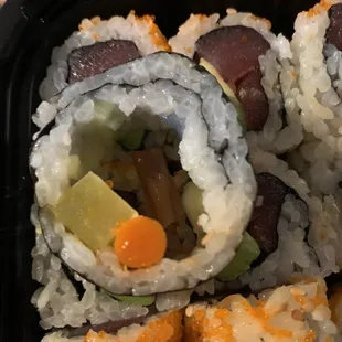 Order from here at least once a week because it's yummy but this was a first... an empty piece of a roll? Why?