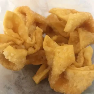 Crab rangoons