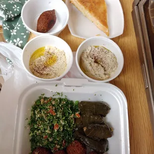 Vegetarian Mix, 1 Kibbeh