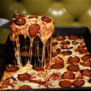 Green Lantern Pizza - Warren