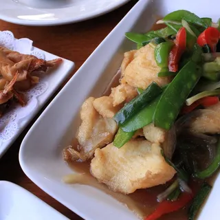 I101. Stir-fried Fish