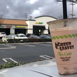 Here's my Oreo smoothie, I know it looks like chocolate milk lol