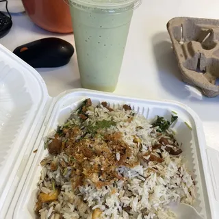D15. Fresh Avocado Smoothie
