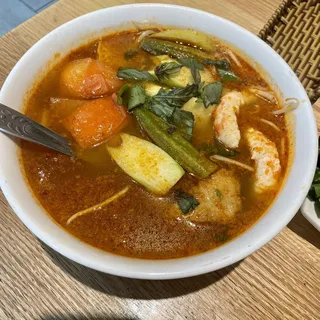 F17. Thai's Style Soup