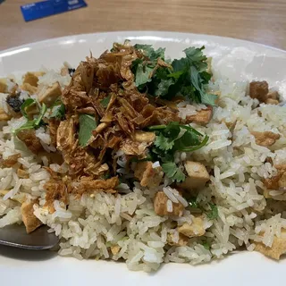 F7. Stir-Fried Chicken with Lemongrass & Pepper