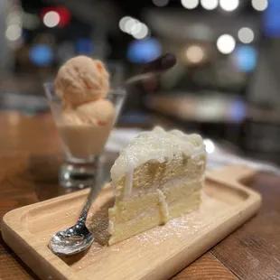 Coconut cake and mango ice cream