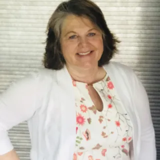 Cathy T.