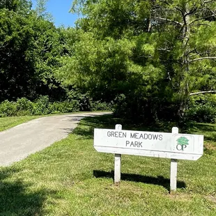Park Sign Near Lamar Ave