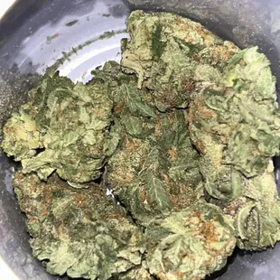 This is a bad batch unfortunately!!! It&apos;s really earthy and not smoking at all. I wish I could exchange this BS I wasted my money on.