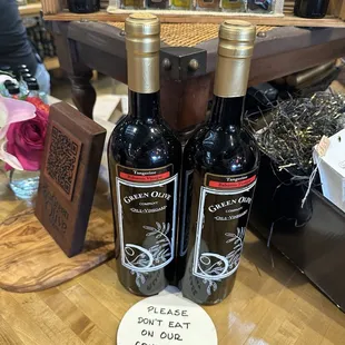 Lovely Tangerine Balsamic and the Oil stand version of "Get off my lawn!"