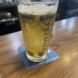 drink, oysters and mussels