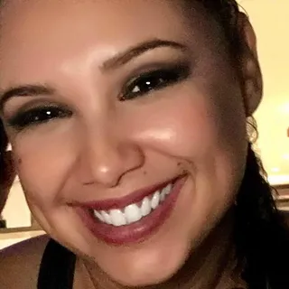 Vanessa T.