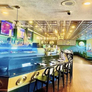 "Green Pagoda" Sushi bar &amp; Thai restaurant.