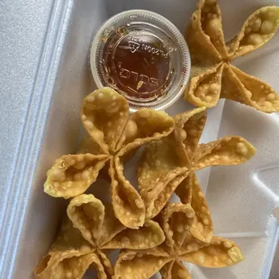 Crab rangoon - best I've ever tasted.