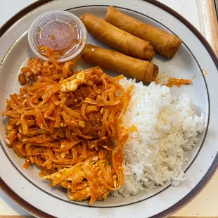 To Go Order, Pad Thai with chicken with an order of Siam rolls (egg rolls)