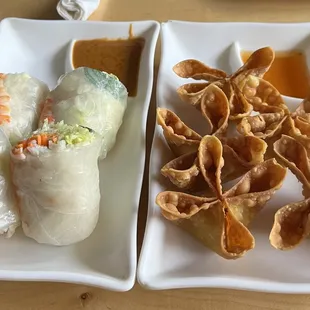 Shrimp Summer/fresh rolls and crab rangoons