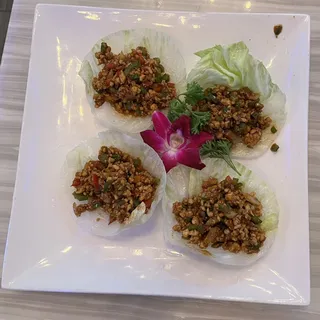 Thai Chicken Lettuce Wraps