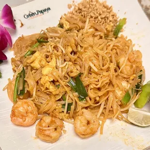 Shrimp Pad Thai DELICIOUS - November 11, 2024