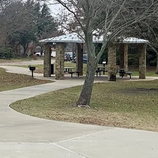 Picnic shelter/pavilion with 3 picnic tables