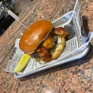 a cheeseburger