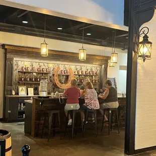 Bar (sweet air conditioning)