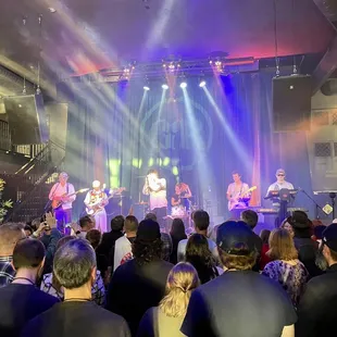 4/8/23 Sports Team micro-concert hosted by the Current &amp; Fat Tire