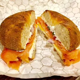 Alaskan Smoked Salmon Bagel