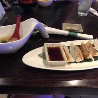 Gyoza