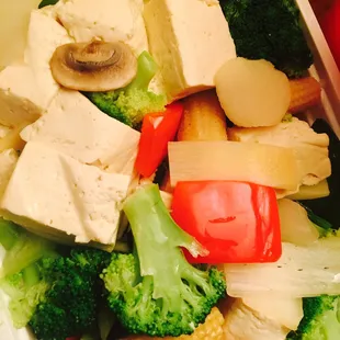 Steamed tofu with veggies