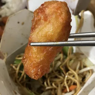 Orange chicken stayed so crispy!