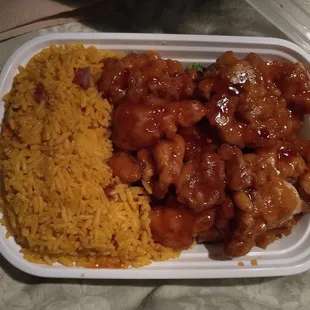 This is not fried rice. This is post-COVID laziness.