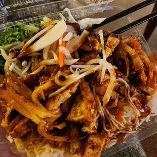 Spicy lemongrass tofu vermicelli bowl