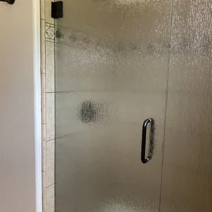 The rain style glass is beautiful, great decision. Beautiful install.