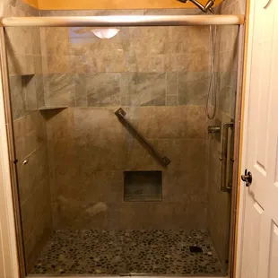 S Curve bypass shower encl