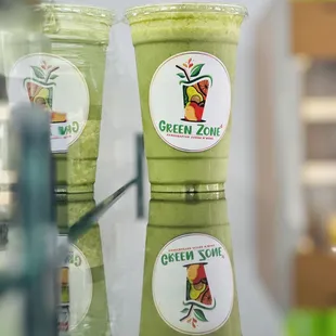 Tropical Paradise Consists of Pineapple, kiwi, spinach, chia seeds, coconut water. Healthy smoothie and dessert !