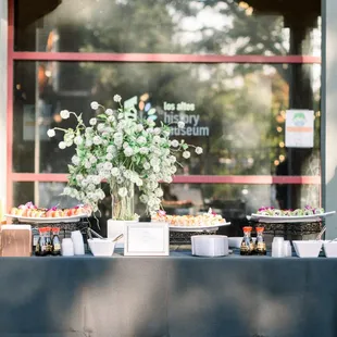 Sushi station during our cocktail hour.  (Photo by Michelle Chang Photography)