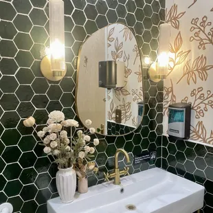 Their bathroom is beautiful