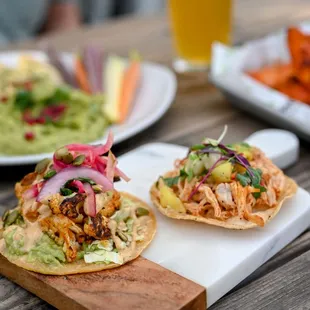 tacos + happy hour