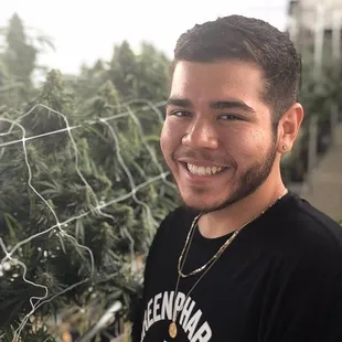 We make sure our budtenders fully understand the products the are selling and where they come from. If quality matters to you, come to GP