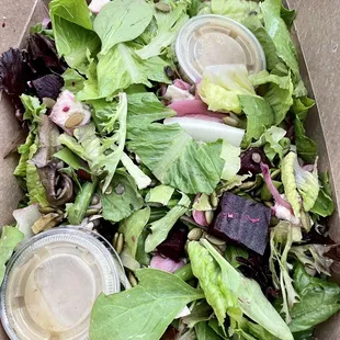 G&amp;G House Salad (added avocado, requested no goat cheese)