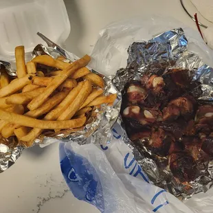 Small order of ribtips + fries.