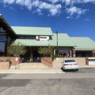 I finally made the drive to eat here. It was worth it.