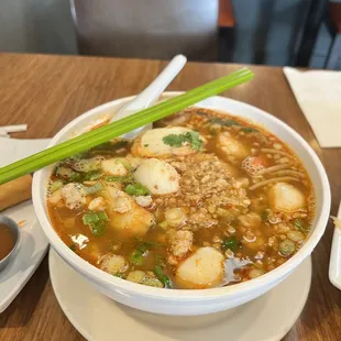 Greenview Tom Yum Noodle Soup