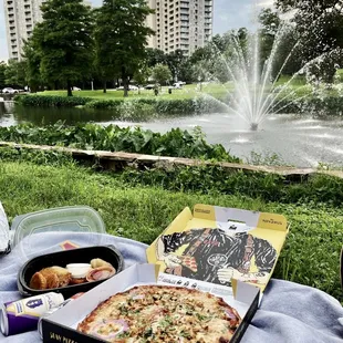 BBQ Chicken Pizza, Sampler